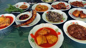 4 Makanan Penyebab Perut Kembung