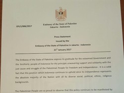 Kedubes Palestina Sesalkan Bendera Negaranya Jadi Atribut Demo