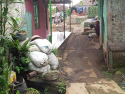 Selain Miskin, Warga Kampung Tajudin Umumnya Hanya Tamat SD