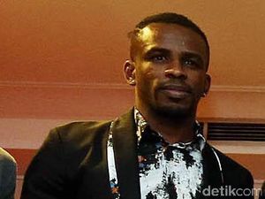 Ada Dugaan Fitnah, Greg Nwokolo Somasi Garneta Haruni Ada Dugaan Fitnah, Greg Nwokolo Somasi Garneta Haruni