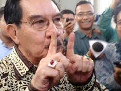 Usai Bertemu Jokowi, Antasari Azhar: Sst...!