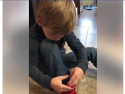 Viral, Trik Bocah 5 Tahun Agar Lebih Gampang Ikat Tali Sepatu