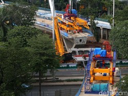 RI Butuh Rp 5.000 T Bangun Infrastruktur, 30% dari Pasar Keuangan