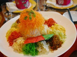 Rayakan Imlek dengan Makan Yee Sang Spesial di 5 Hotel Berbintang Ini