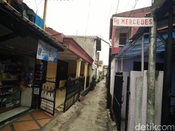 Unik! Satu Kampung di Bandung Ini Gangnya Pakai Merek Kendaraan