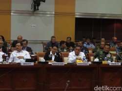 Komisi I DPR Rapat Tertutup dengan Panglima TNI, Menlu, dan Menhan
