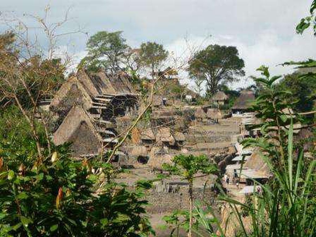 7 Desa Tertinggi di Indonesia 7 Desa Tertinggi di Indonesia
