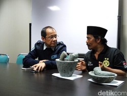 Di DPR, Jaksa Agung Dicecar Kasus Tajudin Si Penjual Cobek