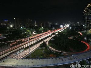 Bentang Pertama Simpang Susun Semanggi Tersambung