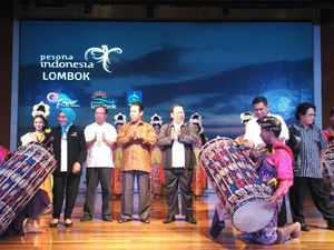 Traveler Gila Belanja, Siap-Siap Ada Lombok Sumbawa Great Sale 2017