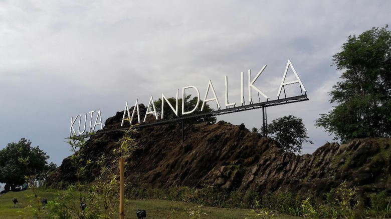 Pantai Kuta Mandalika (Kurnia/detikTravel) Pantai Kuta Mandalika (Kurnia/detikTravel)