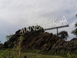 Sirkuit MotoGP di Mandalika Dibangun Akhir Tahun Ini Sirkuit MotoGP di Mandalika Dibangun Akhir Tahun Ini
