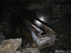 Makam Paling Gelap Gulita di Tana Toraja, Berani Masuk?