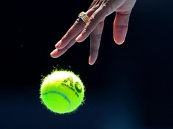 Peraturan Servis Tenis: Ketentuan, Kesalahan, dan Tips