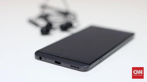 LG V20, Racikan Pas untuk Penyuka Multimedia