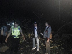 Tanah Longsor Kembali Landa Trenggalek, Akses JalanTerputus