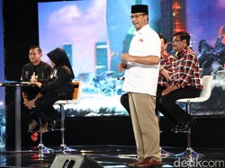 Anies Baswedan Ingin Subsidi Semua Angkot di Jakarta