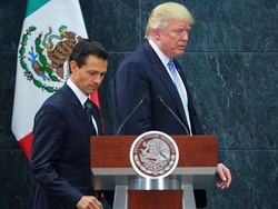 Trump akan Naikkan Pajak Impor Biayai Dinding Perbatasan Meksiko