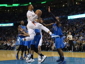 45 Poin Westbrook Antar Thunder Kalahkan Mavericks