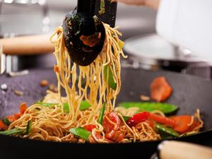Mie Goreng Lebih Sehat Dengan Tambahan 4 Bahan Ini! Mie Goreng Lebih Sehat Dengan Tambahan 4 Bahan Ini!