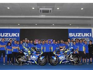 Suzuki Luncurkan Tunggangan Iannone dan Rins di 2017