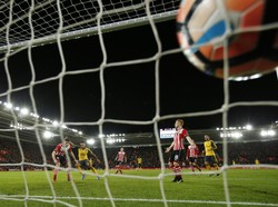 Arsenal Pesta Lima Gol ke Gawang Southampton