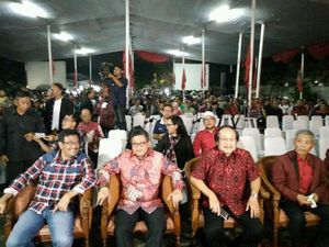 Nonton Wayang, Djarot: Budaya Dijaga Agar Tak Diklaim Negara Lain Nonton Wayang, Djarot: Budaya Dijaga Agar Tak Diklaim Negara Lain