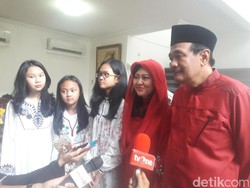 Djarot Rayakan Ultah Putrinya Bersama Anak Yatim di Kontrakan