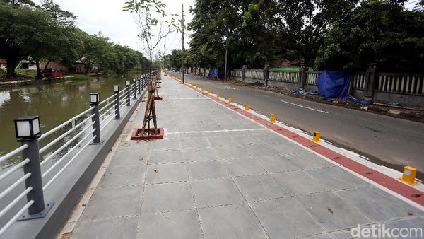 Wajah Baru Jalur Pedestrian Rawa Tembaga Bekasi