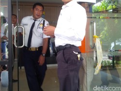 Geledah Kantor Dinas Penanaman Modal, Polisi Ambil Server Komputer dan CCTV