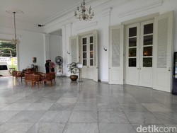 Sumarsono Kunker ke Solo, Pendopo Balai Kota DKI Sepi