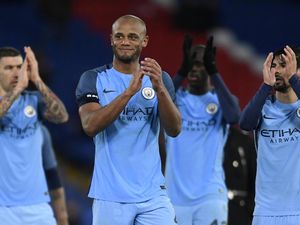 Guardiola Belum Akan Memainkan Kompany