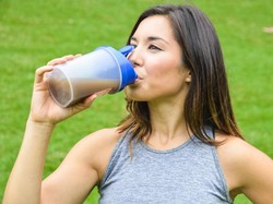 5 Minuman Ini Cocok Buat yang Sedang Turunkan Berat Badan
