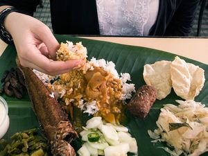 Bacaan Doa Sebelum dan Sesudah Makan dan Etika Makan