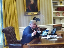 Kebijakan Imigrasi Trump Buat Umat Muslim Asal Indonesia Khawatir