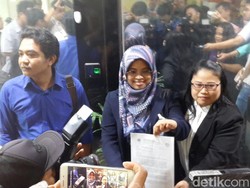 Terbang dari Hong Kong, Buruh Migran Laporkan Fahri Hamzah ke MKD