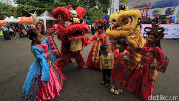 Kemeriahan Pasar Imlek SCBD