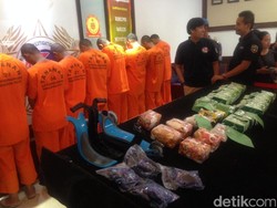 Polisi Tangkap 10 Anggota Sindikat Narkoba Internasional