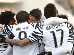 Si Nyonya Tua (Sepertinya) Bakal Berlari Sendirian Lagi