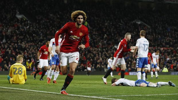 Pembuktian Martial dan Schweinsteiger