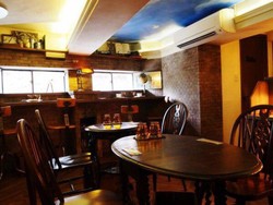 Masuk ke Kafe Ini Pengunjung Harus Masukkan Kode Rahasia