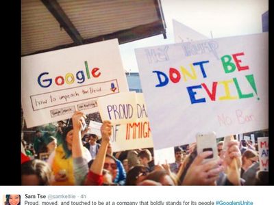 Potret Ribuan Karyawan Google Ramai-ramai Protes Trump