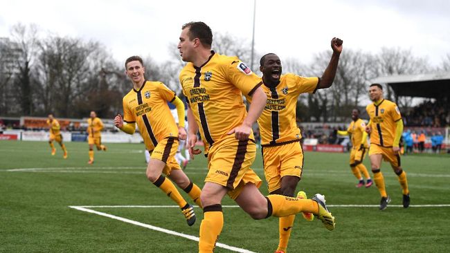 Perkara Asmara dalam Sepakbola Wanita di Inggris