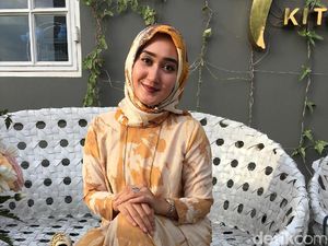 Dian Pelangi Ingin Buka Lembaran Baru Setelah Bercerai