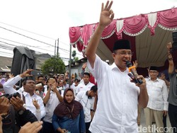 Gencar Bergerak di RT-RW, Anies Yakin Partisipasi Pemilih Naik
