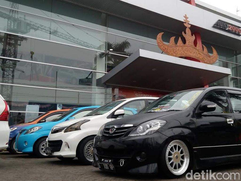 Komunitas Mobil Sejuta Umat Kian Menjamur di Indonesia