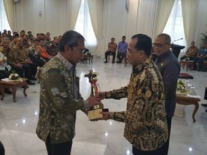 Berhasil Tata Lalu Lintas dan Angkutan, Makassar Raih Penghargaan