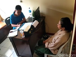 Perempuan yang Todongkan Pisau di BRI Sukabumi Mantan Karyawan