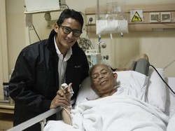 Sandiaga Jenguk Pegiat Pendidikan Prof Arief Rachman Hakim