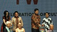 Indonesia Fashion Week 2017 Resmi Dibuka